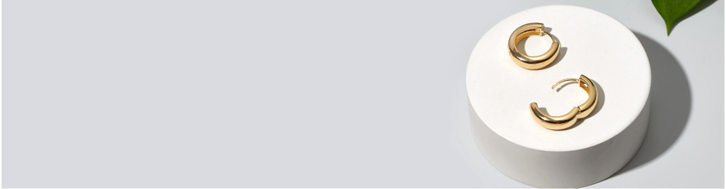 Серьги бижутерныеМинимализм, стиль, качество