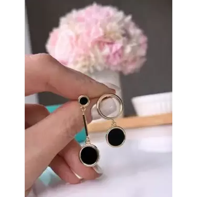 Серьги асимметрия двойной круг  с черной эмалью в золоте Meduza Crystal