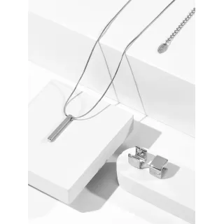 Серьги двухсторонние серебристые кубы 