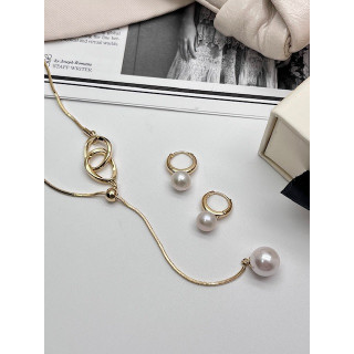 Серьги с речным жемчугом в золоте (маленькие)