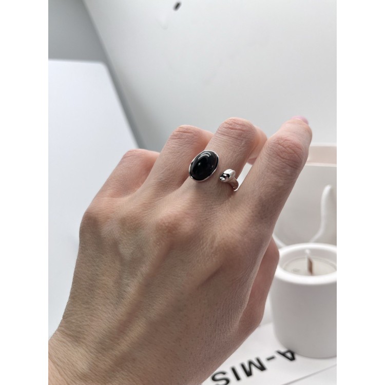 Кольцо с черным агатом Meduza Crystal