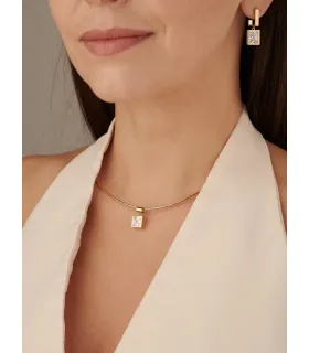 Подвеска с белым цирконом в золоте 