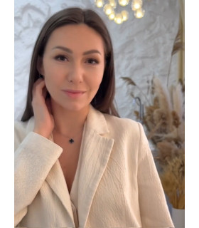 Подвеска Ванклиф с чёрной вставкой  в белом золоте 