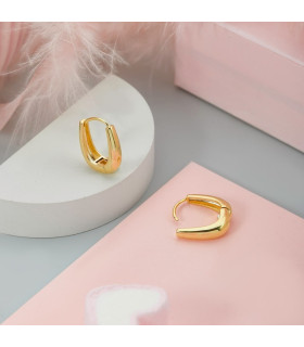 Серьги скобы капли в золоте