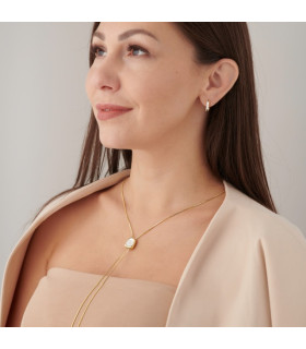 Колье галстук с вставкой перламутр в золоте 