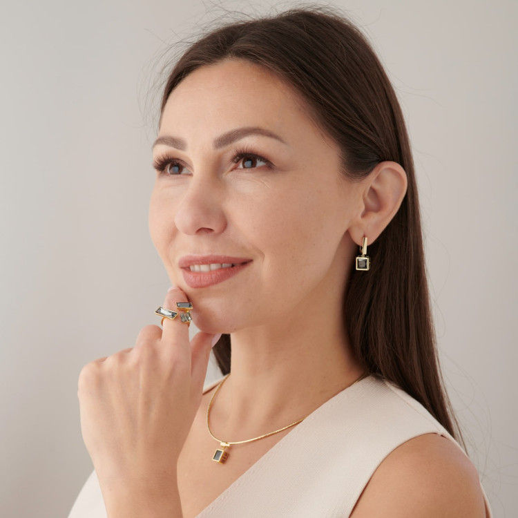 Серьги с чёрным  цирконом в золоте Meduza Crystal