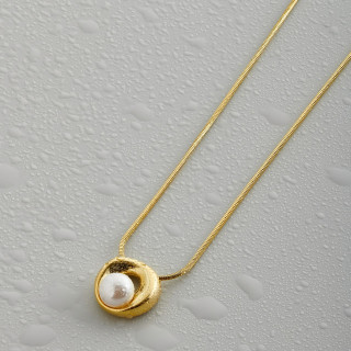 Колье с жемчугом в золоте