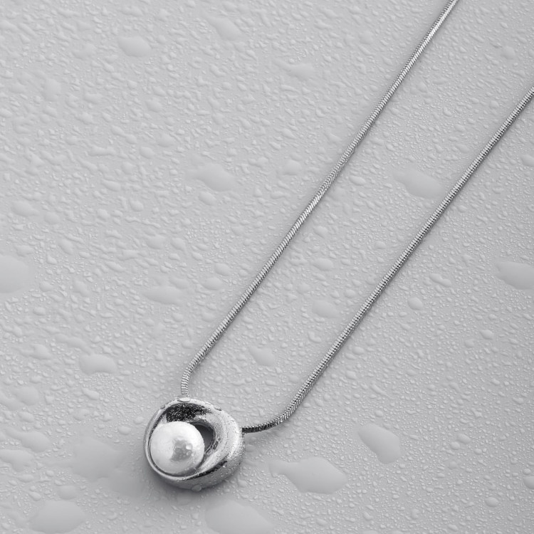 Колье с жемчугом серебристая Meduza Crystal