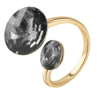 Кольцо регулируемое с черным круглым камнем в золоте