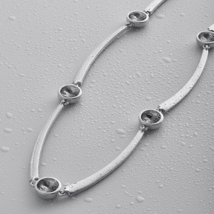 Колье серебристое с чёрным цирконом Meduza Crystal