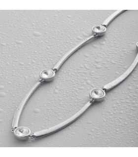 Колье серебристое с белым цирконом 