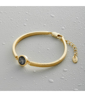 Браслет Атланта с черным камнем в золоте