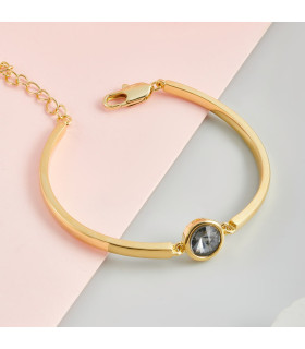 Браслет Атланта с черным камнем в золоте