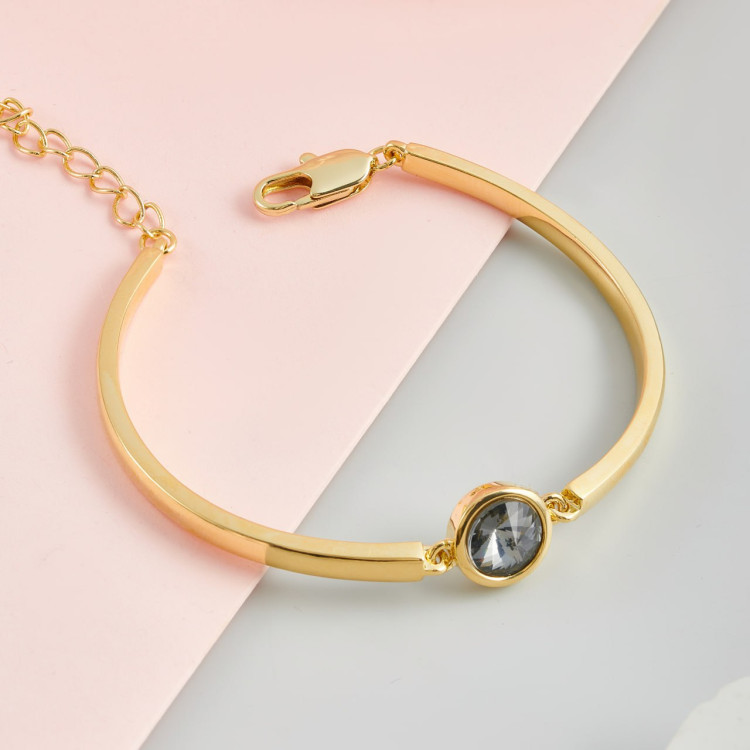 Браслет Атланта с черным камнем в золоте Meduza Crystal