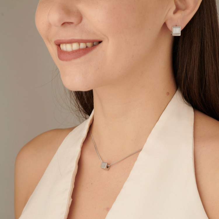 Подвеска на цепочке куб серебристая Meduza Crystal