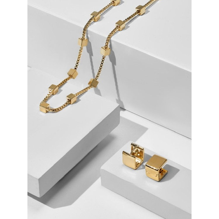 Серьги двухсторонние золотистые кубы Meduza Crystal