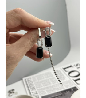 Серьги асимметрия с цирконами в белом золоте