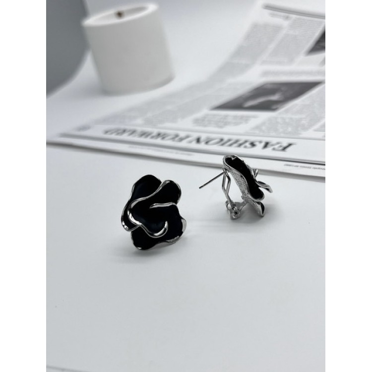 Серьги Цветок в белом золоте Meduza Crystal