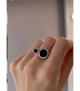 Кольцо безразмерное двойной круг в белом золоте