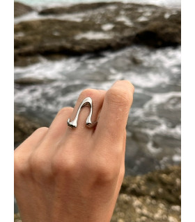 Кольцо безразмерное Волна серебро 