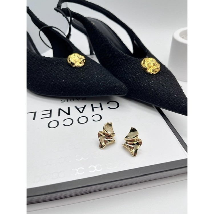 Серьги мятый ромб в золоте Meduza Crystal