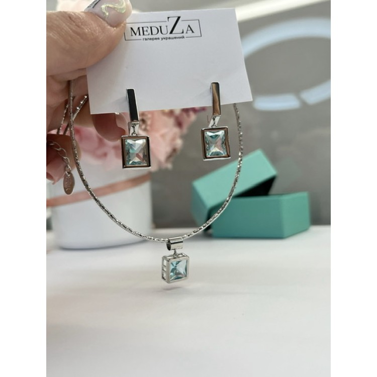 Серьги с голубым цирконом серебристые Meduza Crystal