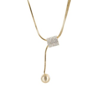 Подвеска Боченок с россыпью цирконов в золоте