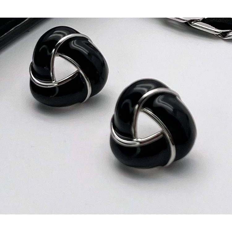 Серьги Ving  серебристые с черной эмалью Meduza Crystal