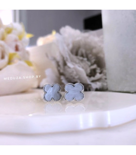 Серьги Ванклиф серебристые c белой вставкой