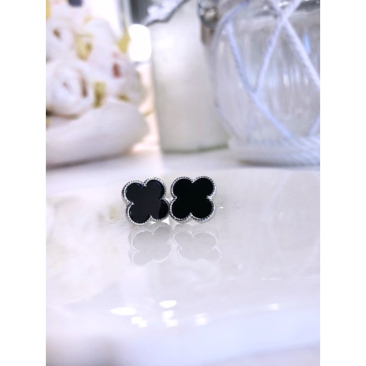 Серьги Ванклиф серебристые с черной вставкой Meduza Crystal