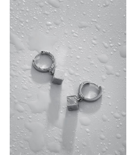 Серьги Кубы на колечках в серебре