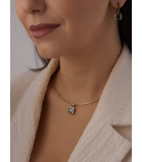 Серьги Chance с камнем в белом золоте