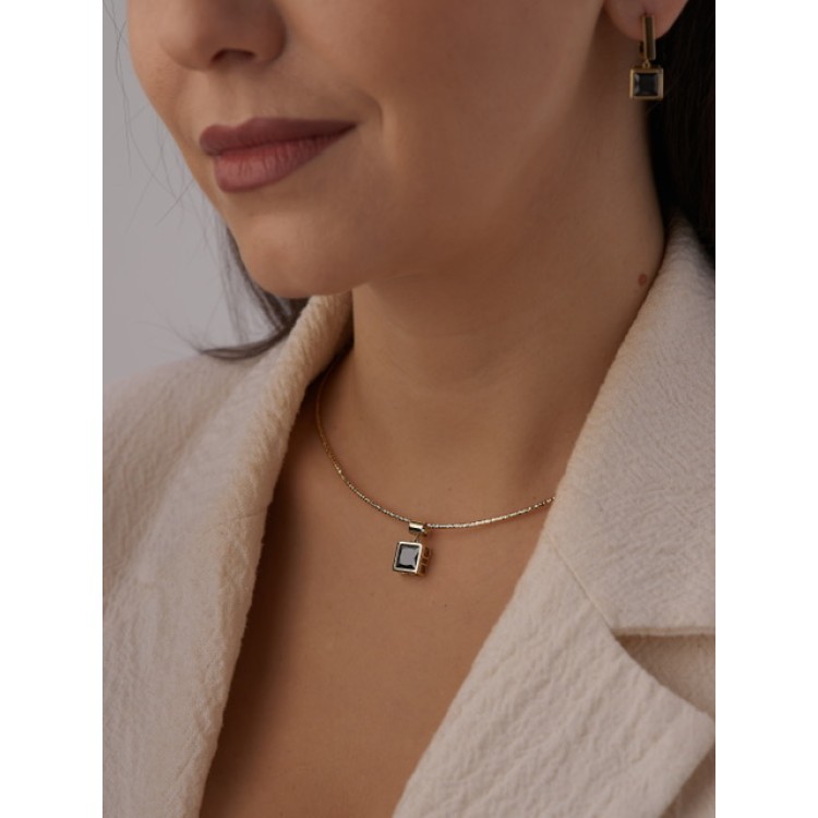 Серьги Chance с камнем в золоте Meduza Crystal