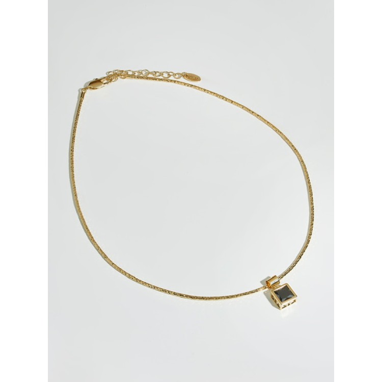 Подвеска с чёрным цирконом в золоте Meduza Crystal