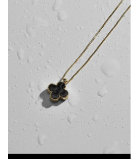 Подвеска Ванклиф с чёрной вставкой  в золоте 