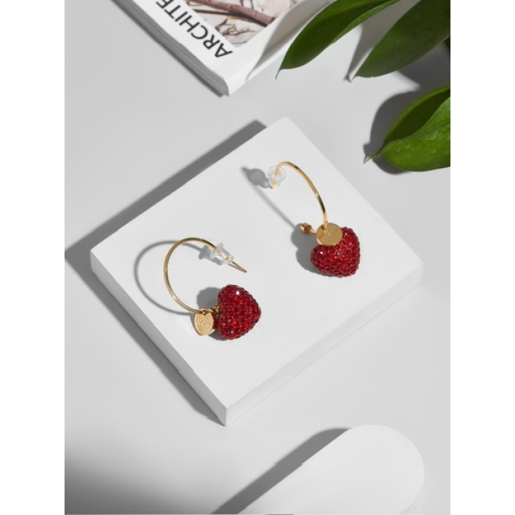 Серьги Сердца с красными цирконами в золоте Meduza Crystal