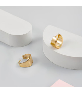 Серьги кольца маленькие широкие в золоте