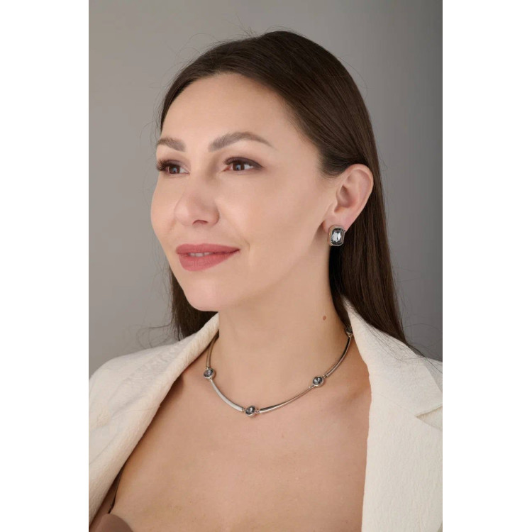 Колье серебристое с чёрным цирконом Meduza Crystal