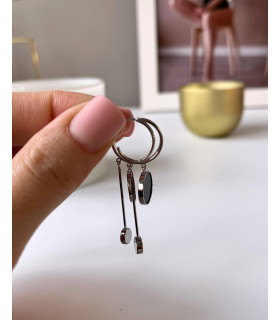 Серьги Асимметрия с черной эмалью