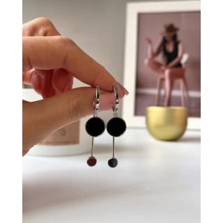 Серьги Асимметрия с черной эмалью