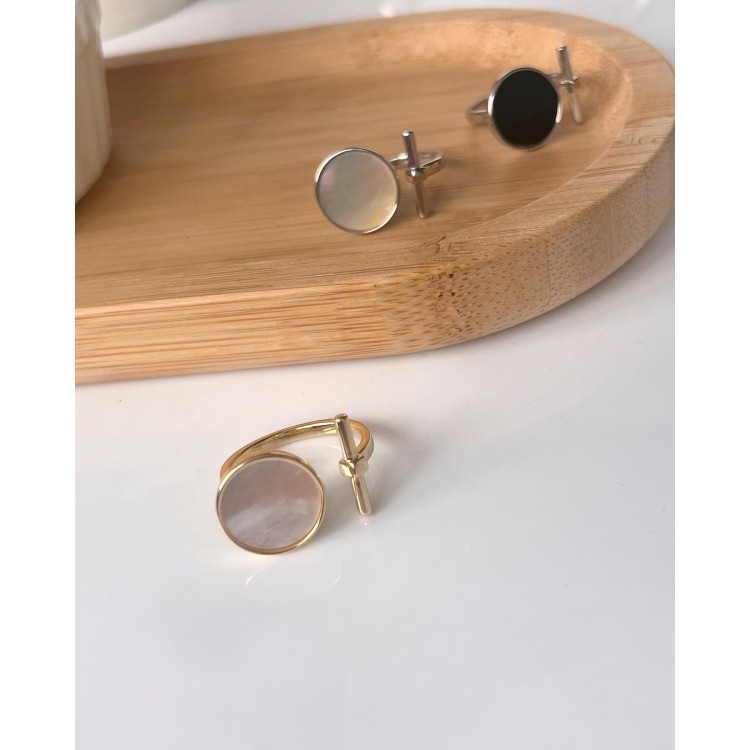 Кольцо безразмерное круг с палкой с перламутром Meduza Crystal