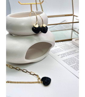 Серьги Сердца с черными цирконами в золоте